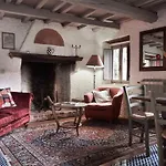 Peralta Tuscany